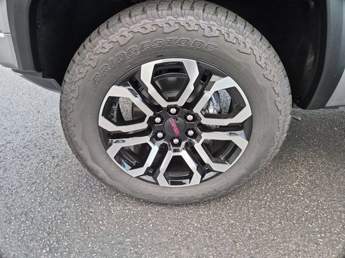 New 2026 GMC Canyon AT4 w/ Technology Plus Package AWD/4WD image 16