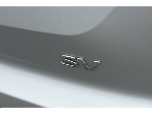 Used 2024 Nissan Pathfinder SV FWD image 34
