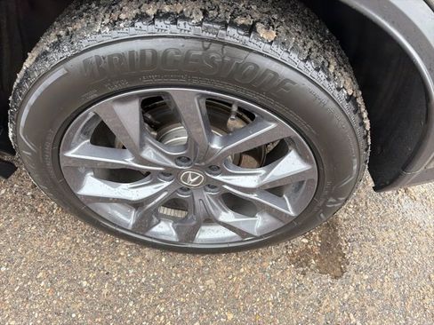 Used 2023 Acura MDX A-Spec image 10