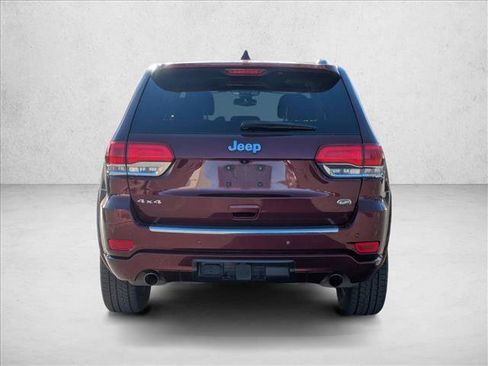 Used 2017 Jeep Grand Cherokee Overland image 6
