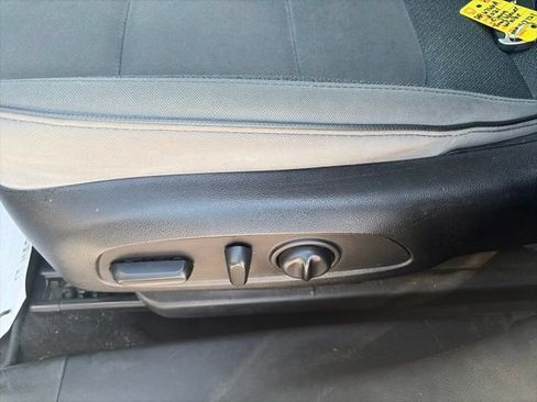 Used 2021 Chevrolet TrailBlazer LT AWD/4WD image 18