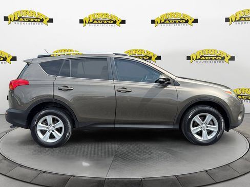 Used 2014 Toyota RAV4 XLE FWD image 6