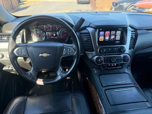Used 2018 Chevrolet Suburban Premier AWD/4WD image 18