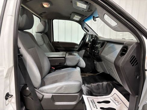 Used 2012 Ford F250 XL RWD image 12
