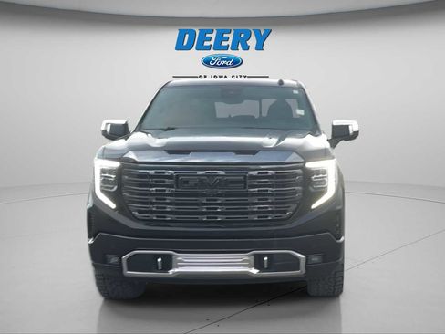 Used 2023 GMC Sierra 1500 Denali Ultimate image 8