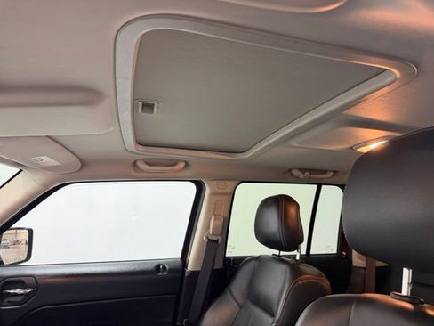 Used 2017 Jeep Patriot High Altitude FWD image 14