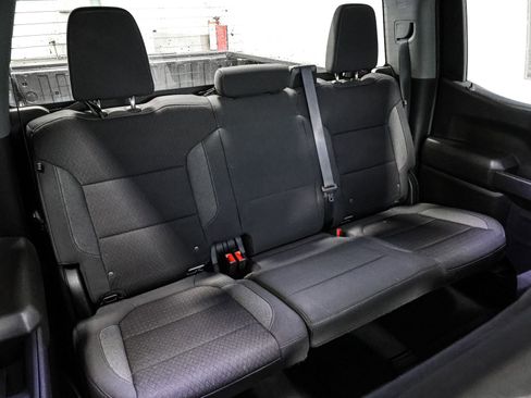 Used 2022 Chevrolet Silverado 1500 LT AWD/4WD image 25