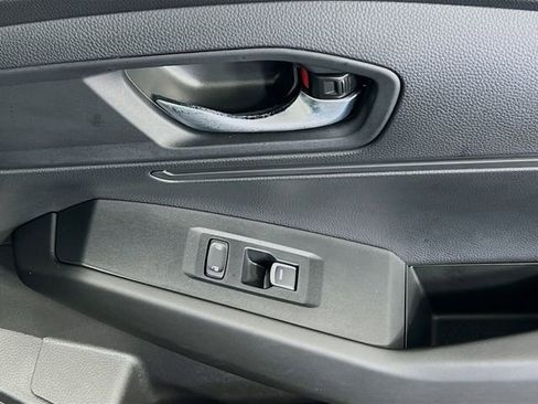 Used 2025 Honda Accord LX image 32