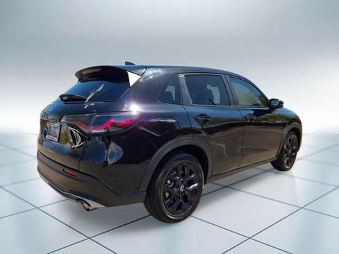Certified 2024 Honda HR-V Sport image 5