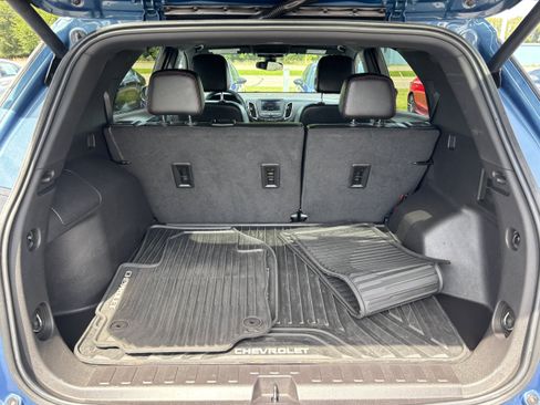 Used 2024 Chevrolet Equinox RS AWD/4WD image 12