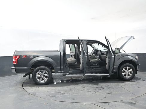 Used 2018 Ford F150 XLT w/ XTR Package image 26