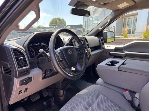 Used 2020 Ford F150 XLT w/ Equipment Group 302A Luxury AWD/4WD image 9