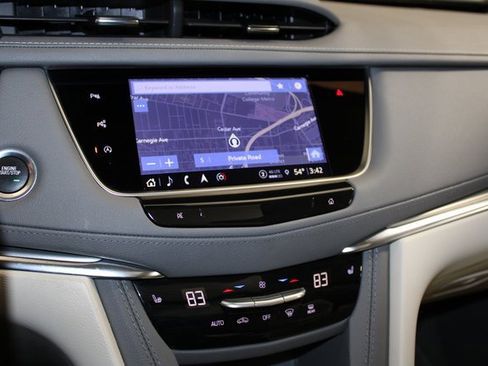 Certified 2023 Cadillac XT5 Premium Luxury w/ Technology Package image 16