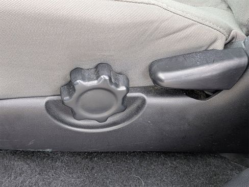 Used 2023 Toyota Tacoma TRD Sport image 19