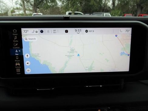 Used 2025 Jeep Wrangler Sahara image 24