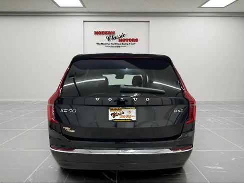 Used 2025 Volvo XC90 B6 Plus AWD/4WD image 6