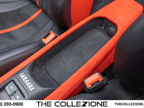 Used 2022 Ferrari F8 Tributo RWD image 95