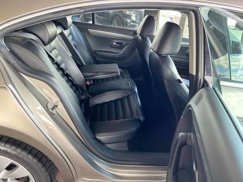 Used 2012 Volkswagen CC Sport FWD image 47