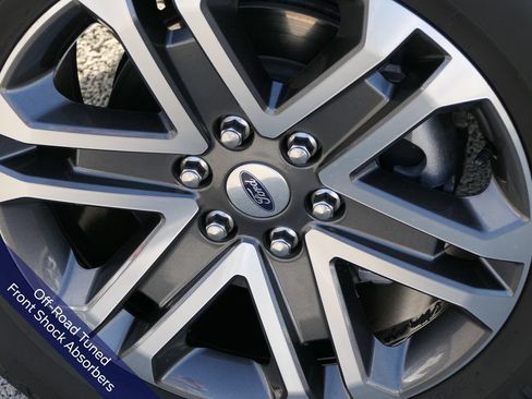 Used 2022 Ford F150 XL w/ STX Appearance Package AWD/4WD image 13