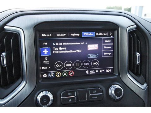 Used 2022 GMC Sierra 2500 Denali w/ Technology Package AWD/4WD image 26