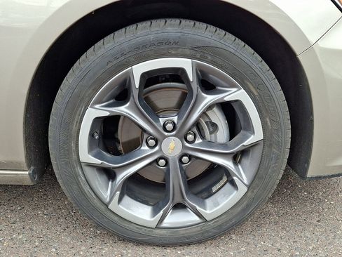 Used 2023 Chevrolet Malibu LT FWD image 8