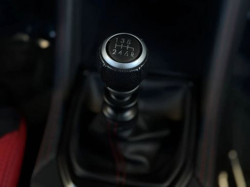 Used 2025 Subaru WRX Limited image 32