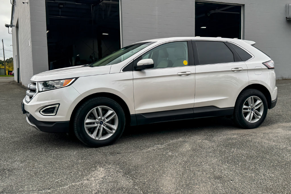 Used 2018 Ford Edge SEL w/ Equipment Group 201A AWD/4WD image 6