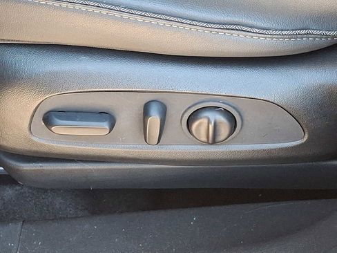 Used 2023 Buick Encore GX Select image 26