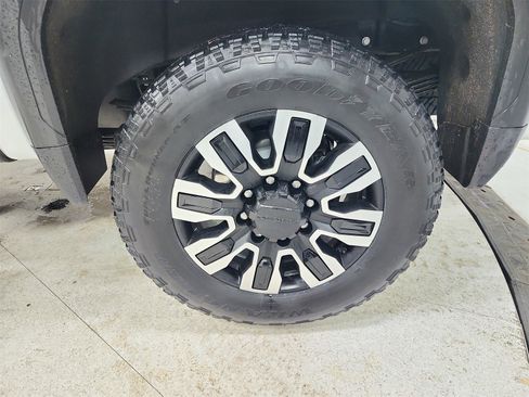 Used 2025 GMC Sierra 2500 Denali Ultimate w/ Max Trailering Package image 45