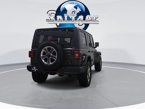 Used 2022 Jeep Wrangler Unlimited Sahara w/ LED Lighting Group image 9