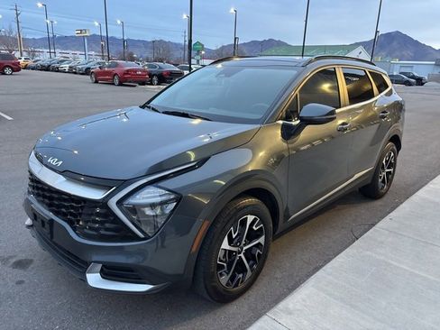 Used 2023 Kia Sportage EX w/ EX Premium Package image 3