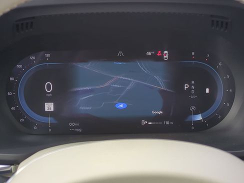 Used 2023 Volvo XC60 B5 Plus w/ Protection Package Premier image 21