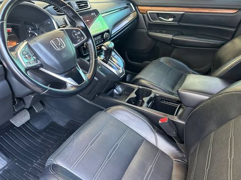Used 2018 Honda CR-V Touring image 10