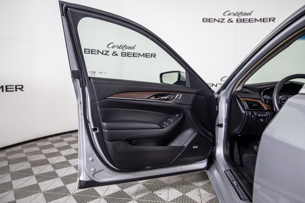 Used 2018 Cadillac CTS Premium Luxury RWD image 25