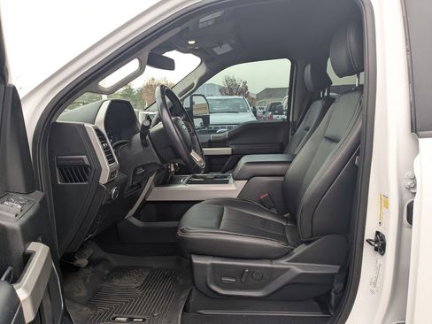 Used 2021 Ford F350 Lariat w/ Lariat Value Package image 17