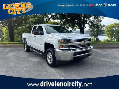 Used 2018 Chevrolet Silverado 2500 W/T w/ WT Convenience Package AWD/4WD image 1