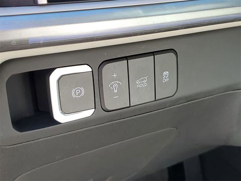 Used 2024 Hyundai Santa Fe Calligraphy image 21