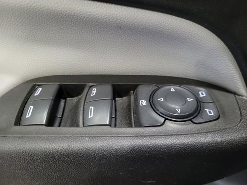 Used 2024 Chevrolet Equinox LS w/ LS Convenience Package AWD/4WD image 27