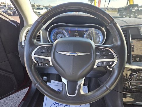 Used 2016 Chrysler 300 C w/ Safetytec Plus Group image 13