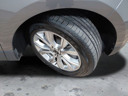 Used 2024 Ford Edge Titanium AWD/4WD image 10