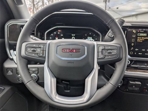 New 2026 GMC Sierra 1500 Elevation image 15