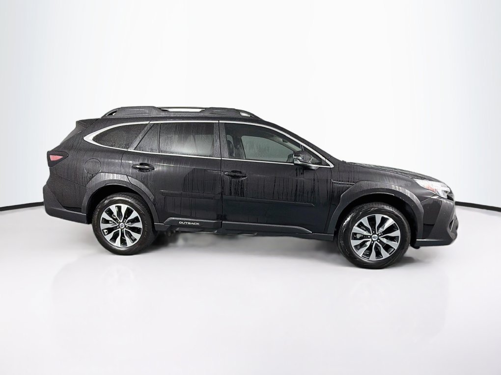 Used 2025 Subaru Outback Limited AWD/4WD image 11