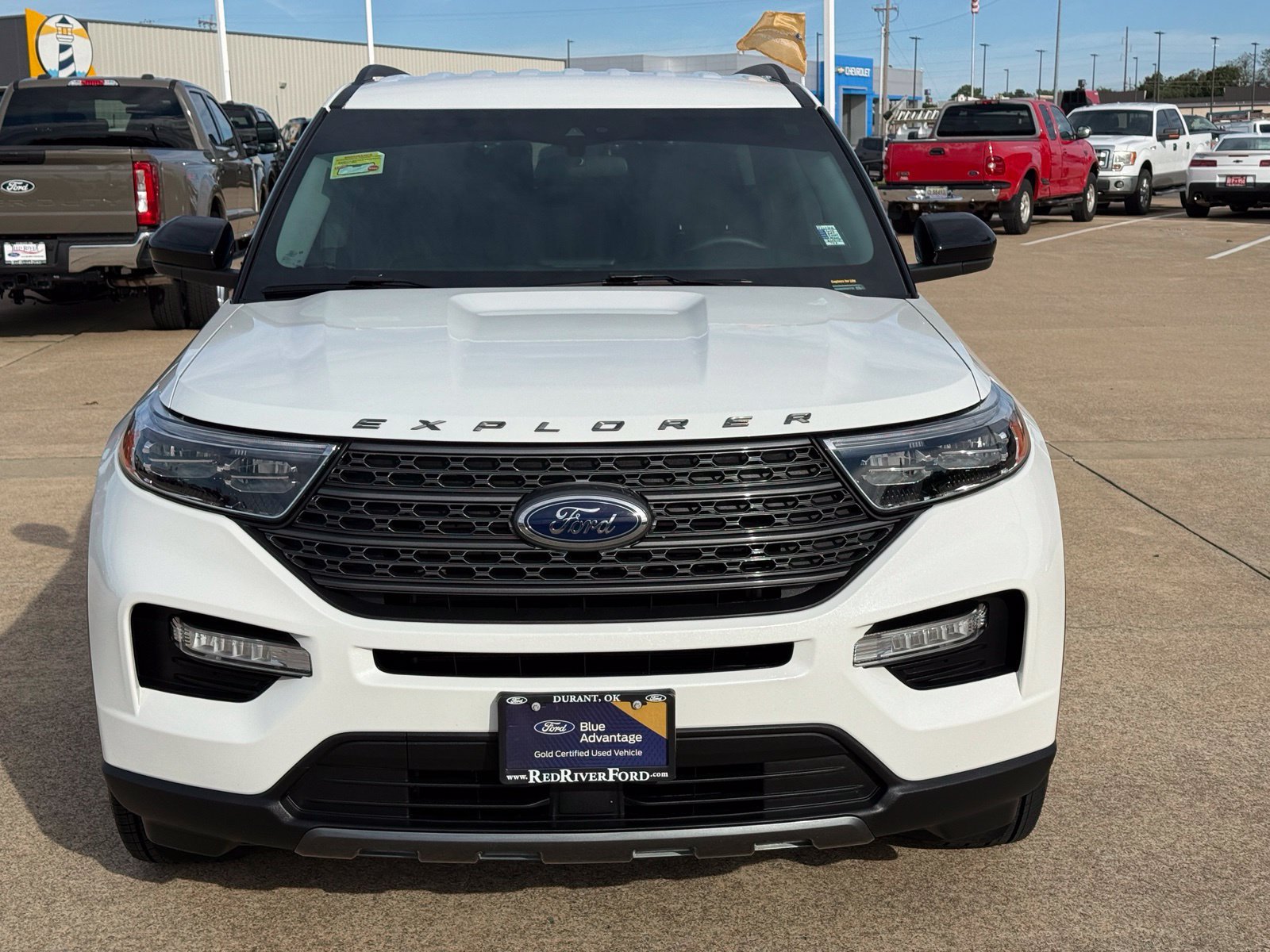 Certified 2024 Ford Explorer XLT w/ Equipment Group 202A AWD/4WD image 2
