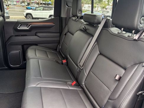 Certified 2025 GMC Sierra 1500 Denali w/ Technology Package AWD/4WD image 44