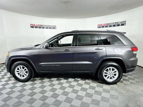 Used 2020 Jeep Grand Cherokee Laredo AWD/4WD image 4