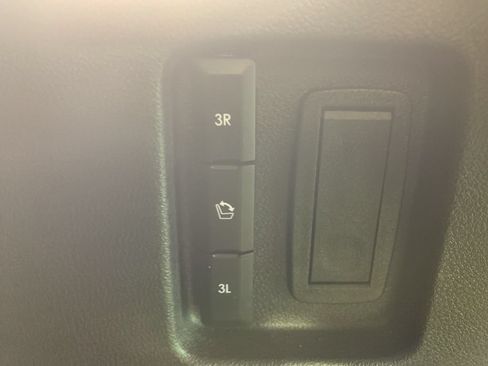 Used 2022 Lincoln Aviator AWD w/ Premium Package image 14