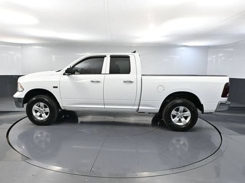 Used 2017 RAM 1500 Classic SLT AWD/4WD image 9