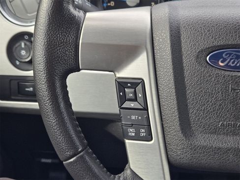 Used 2014 Ford F150 Platinum image 27