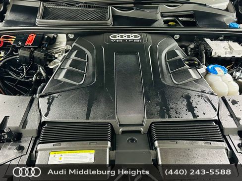 Used 2017 Audi Q7 3.0T Prestige image 32