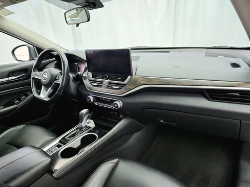 Used 2023 Nissan Altima 2.5 SL FWD image 27